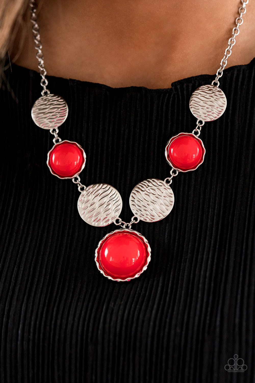 Paparazzi ♥ Bohemian Bombshell - Red ♥  Necklace