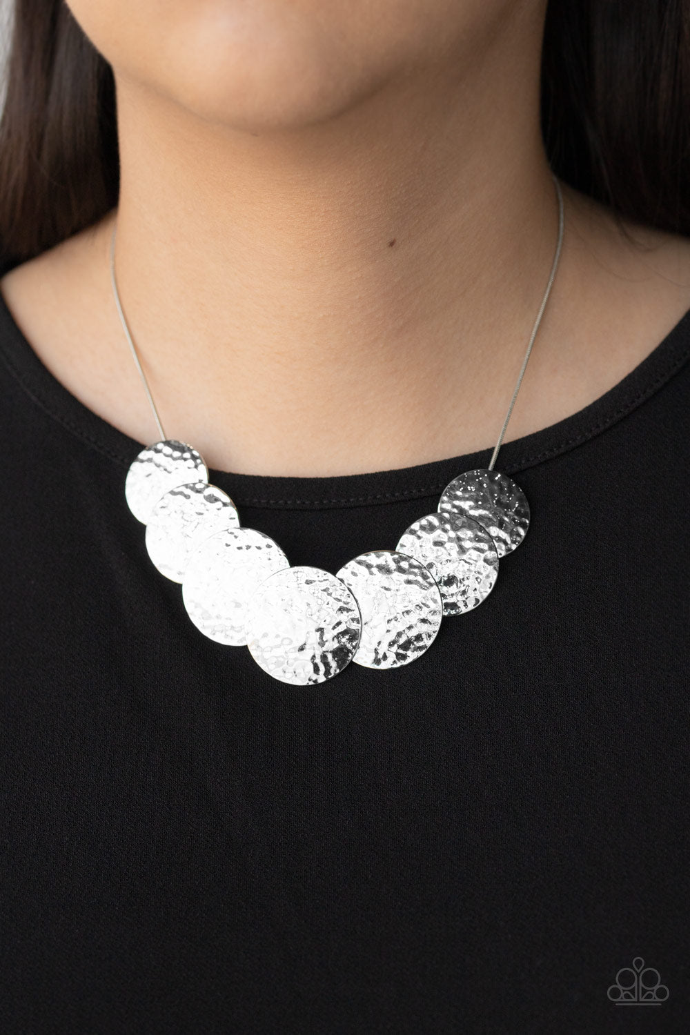Paparazzi ♥ RADIAL Waves - Silver ♥  Necklace