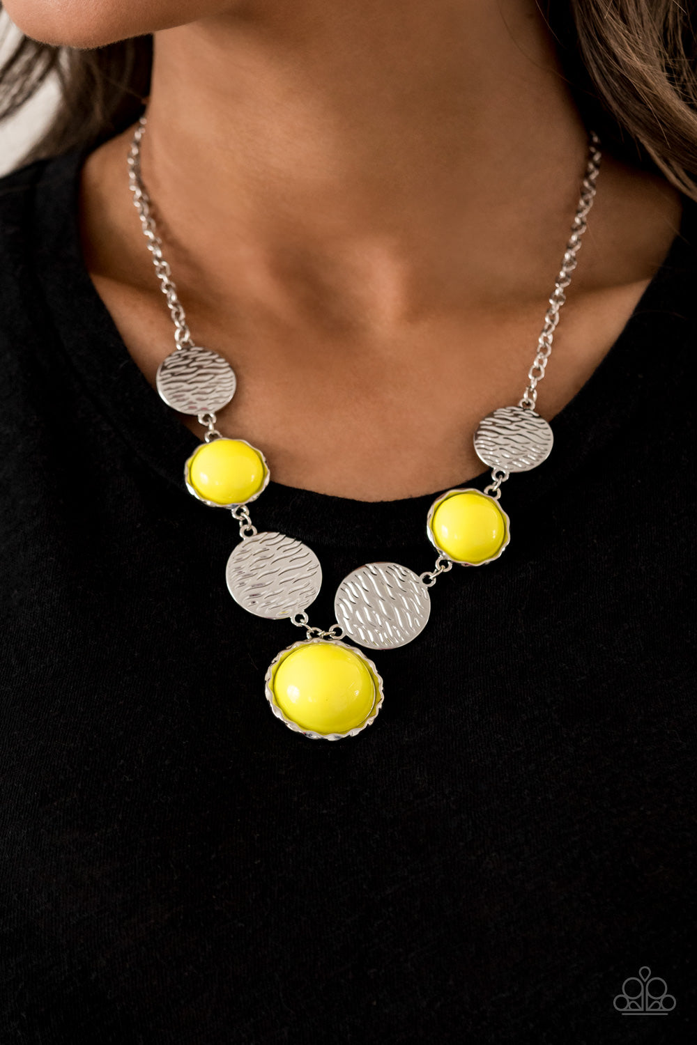 Paparazzi ♥ Bohemian Bombshell - Yellow ♥  Necklace