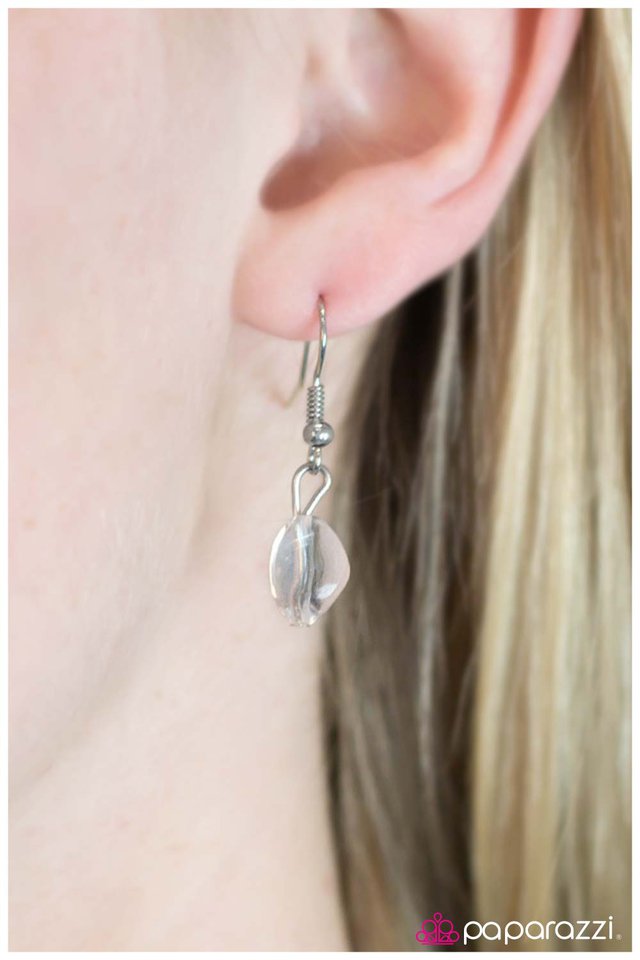 Paparazzi ♥ Eat Your Heart Out - White ♥ Necklace