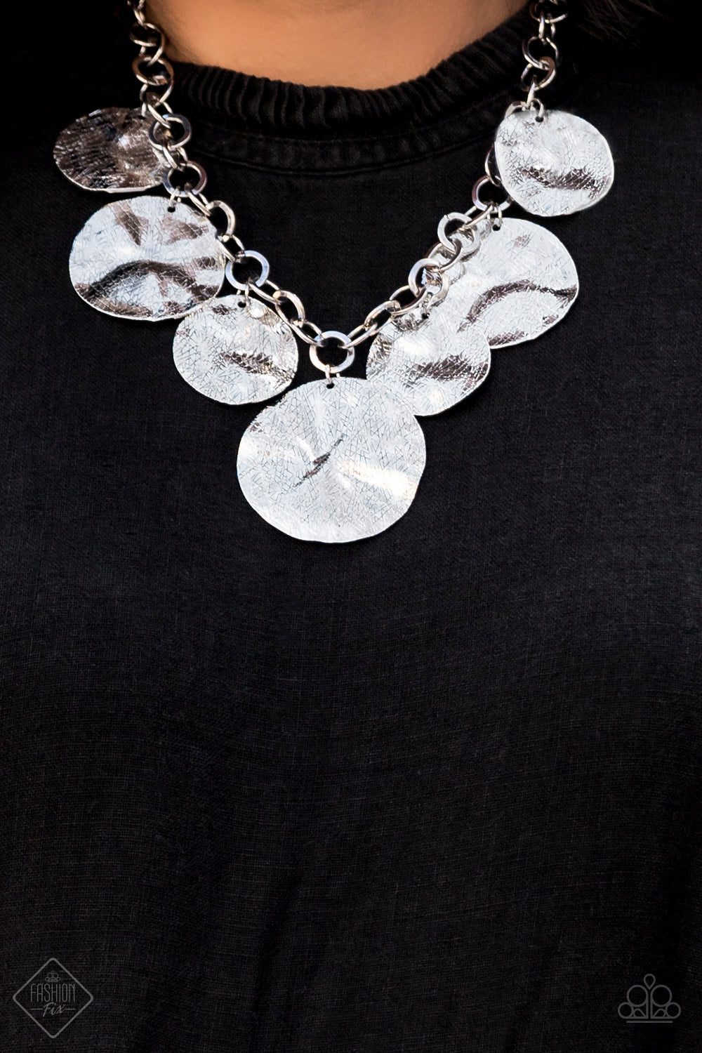 Paparazzi ♥ Barely Scratched The Surface - Silver ♥  Necklace
