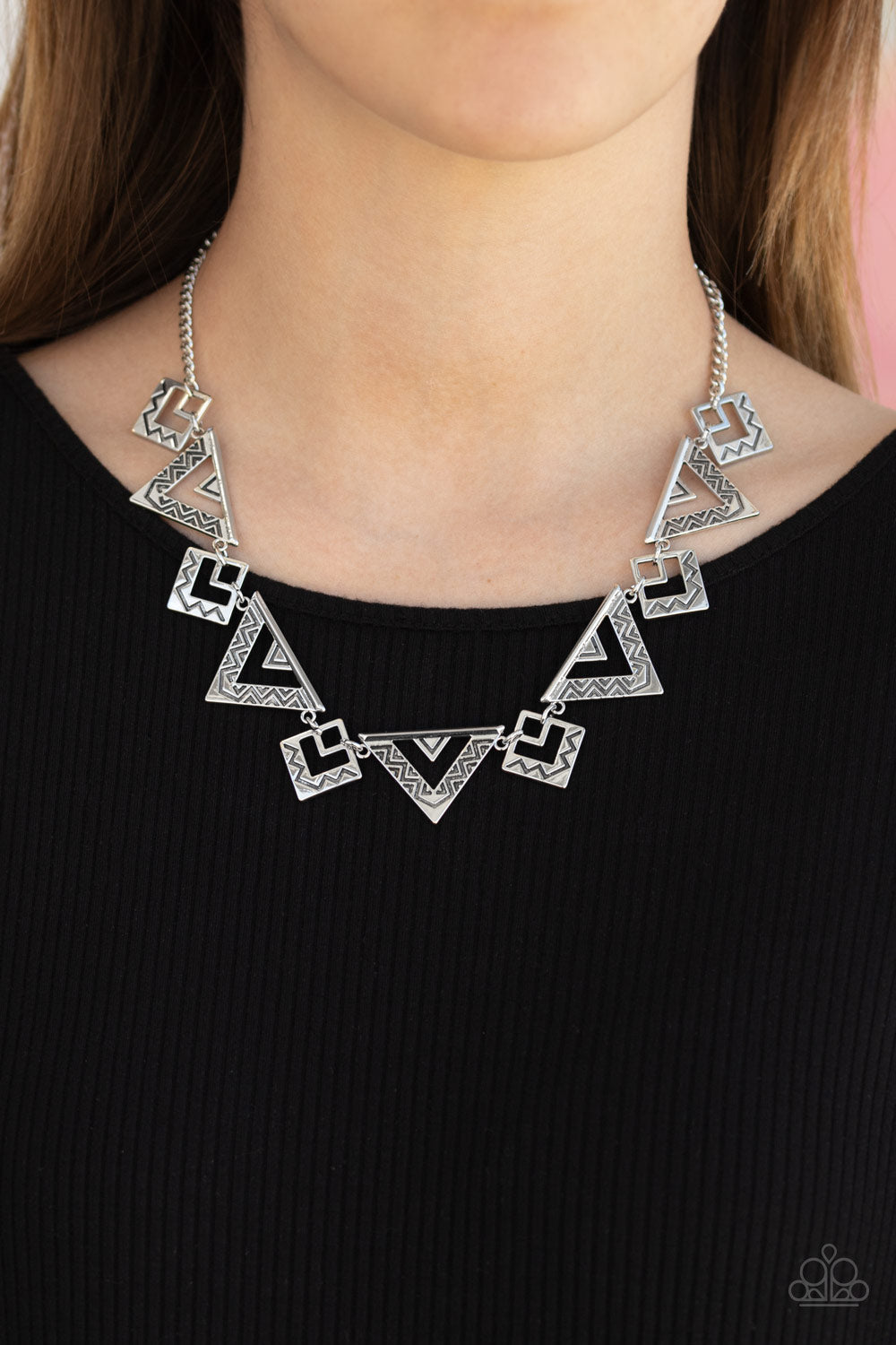 Paparazzi ♥ Giza Goals - Silver ♥  Necklace