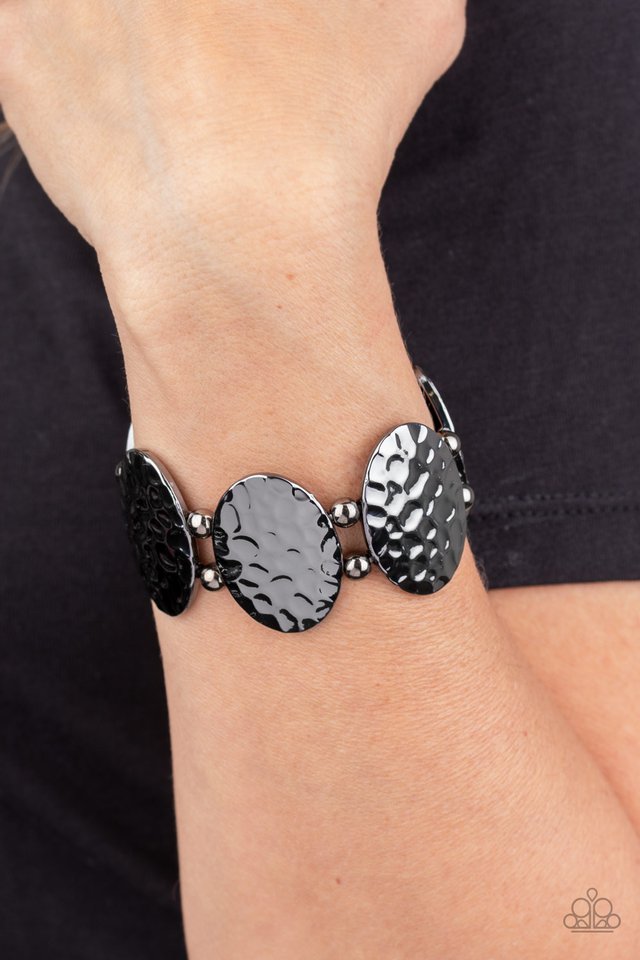 Paparazzi ♥ Radial Reflections - Black ♥ Bracelet