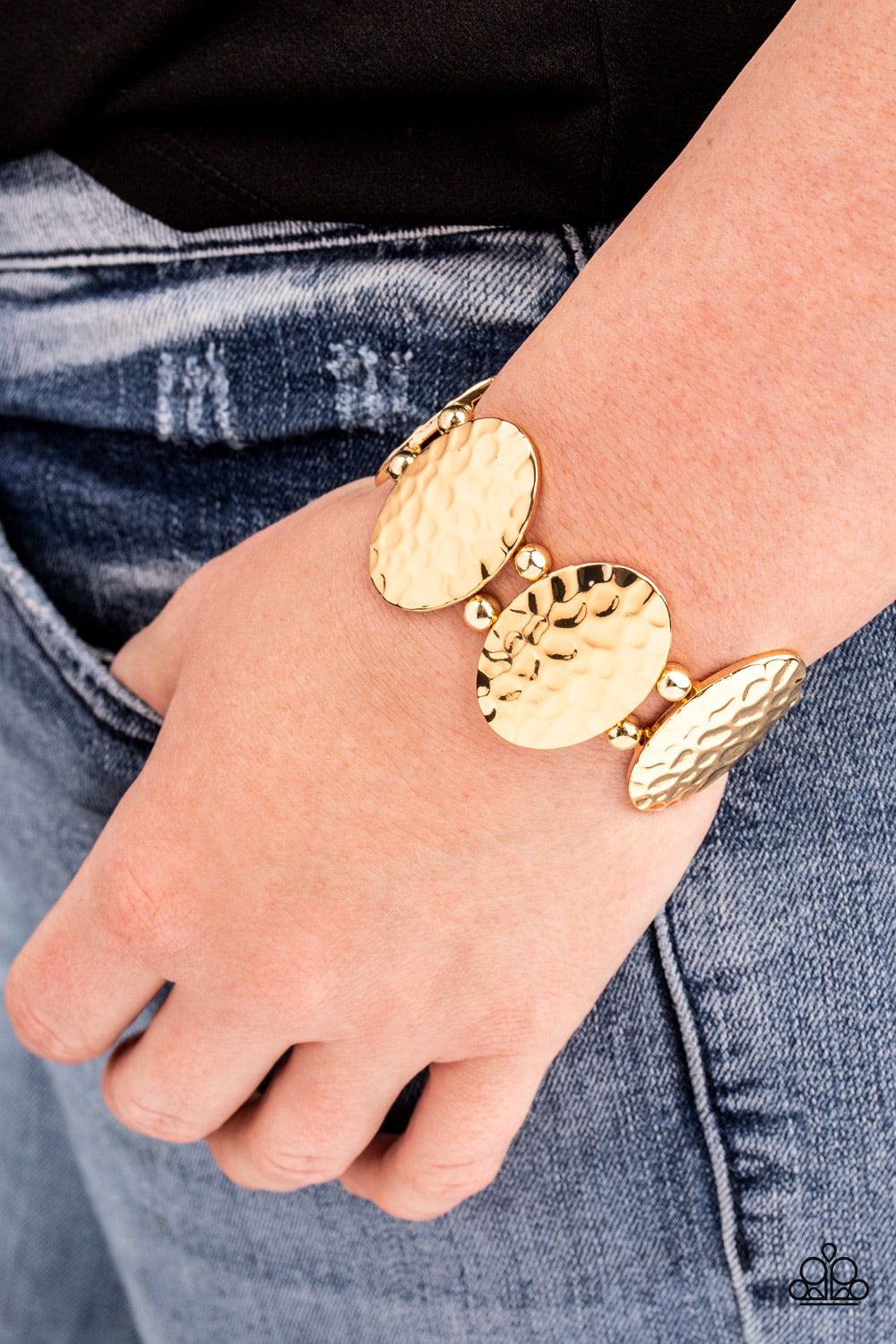 Paparazzi ♥ Radial Reflections - Gold ♥  Bracelet