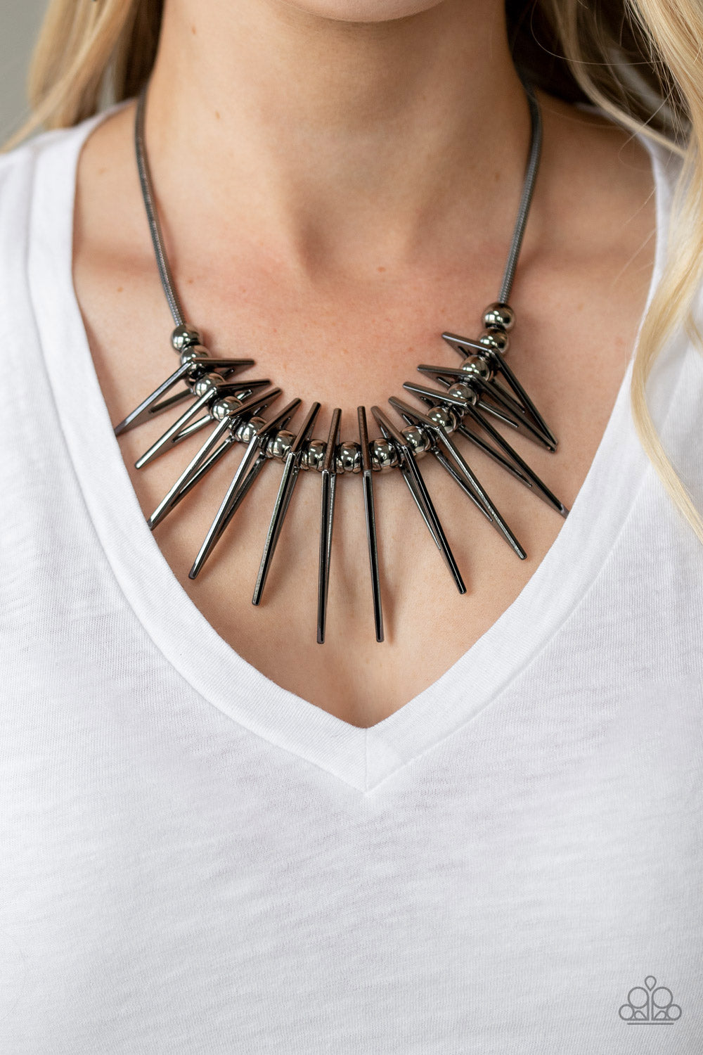 Paparazzi ♥ Fully Charged - Black ♥  Necklace