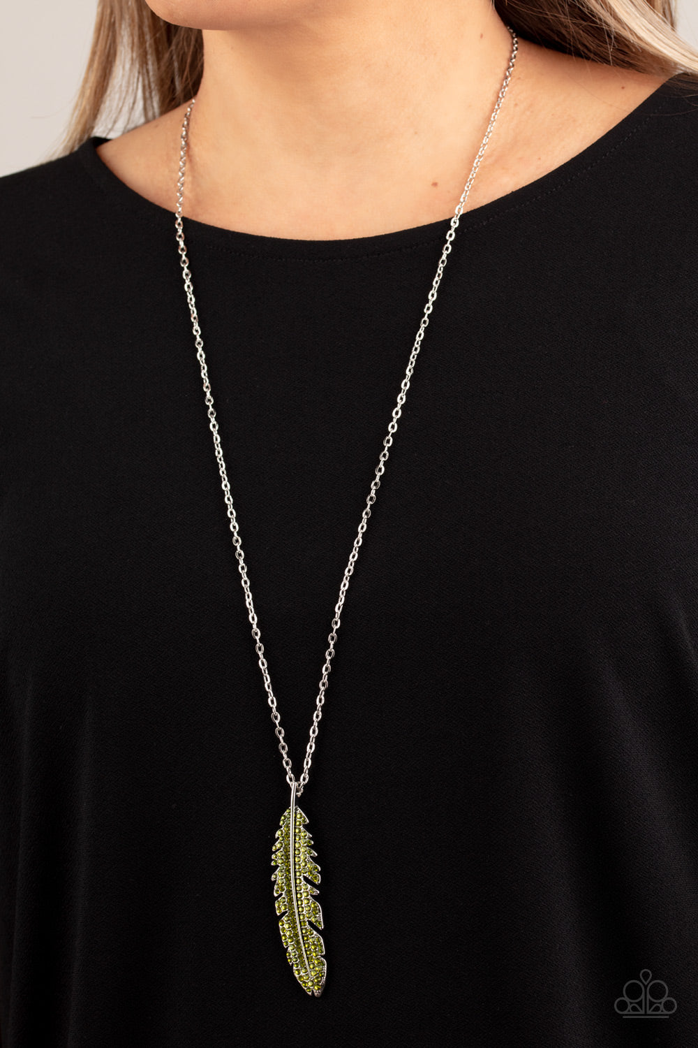 Paparazzi ♥ Soaring High - Green ♥  Necklace