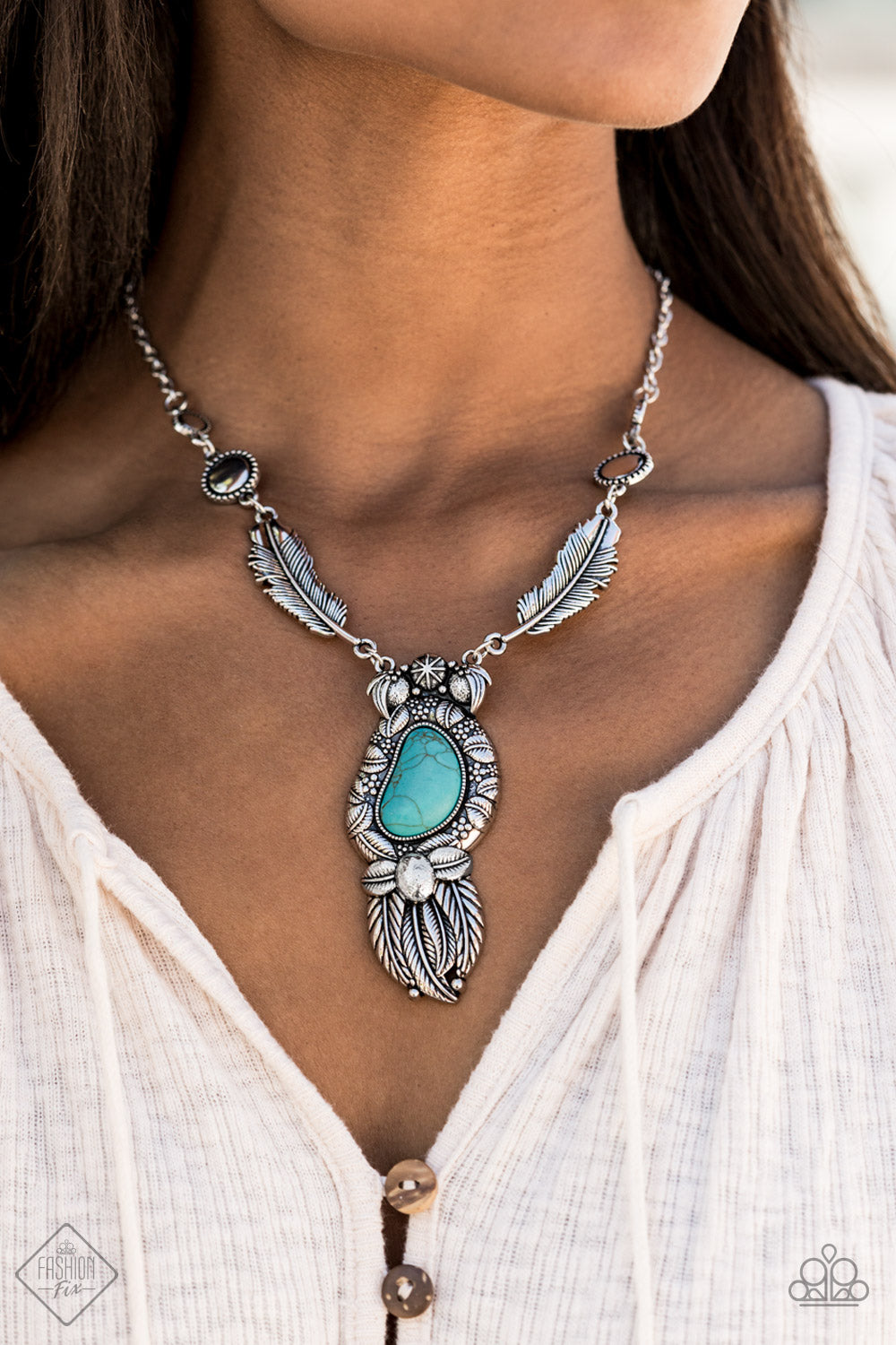 Paparazzi ♥ Ruler of The Roost - Blue ♥  Necklace