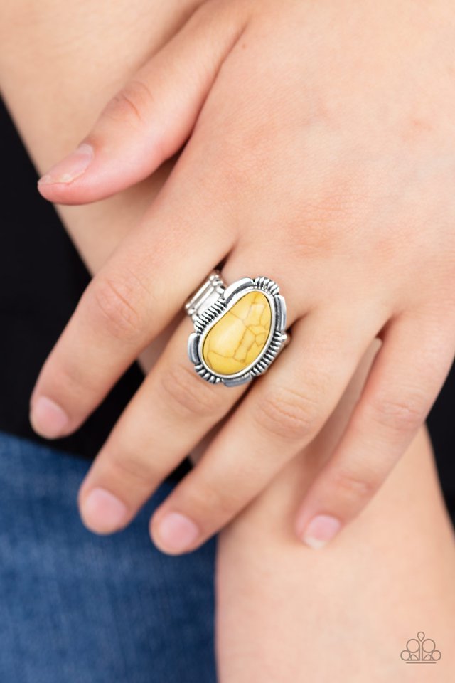 Paparazzi ♥ Mineral Mood - Yellow ♥ Ring