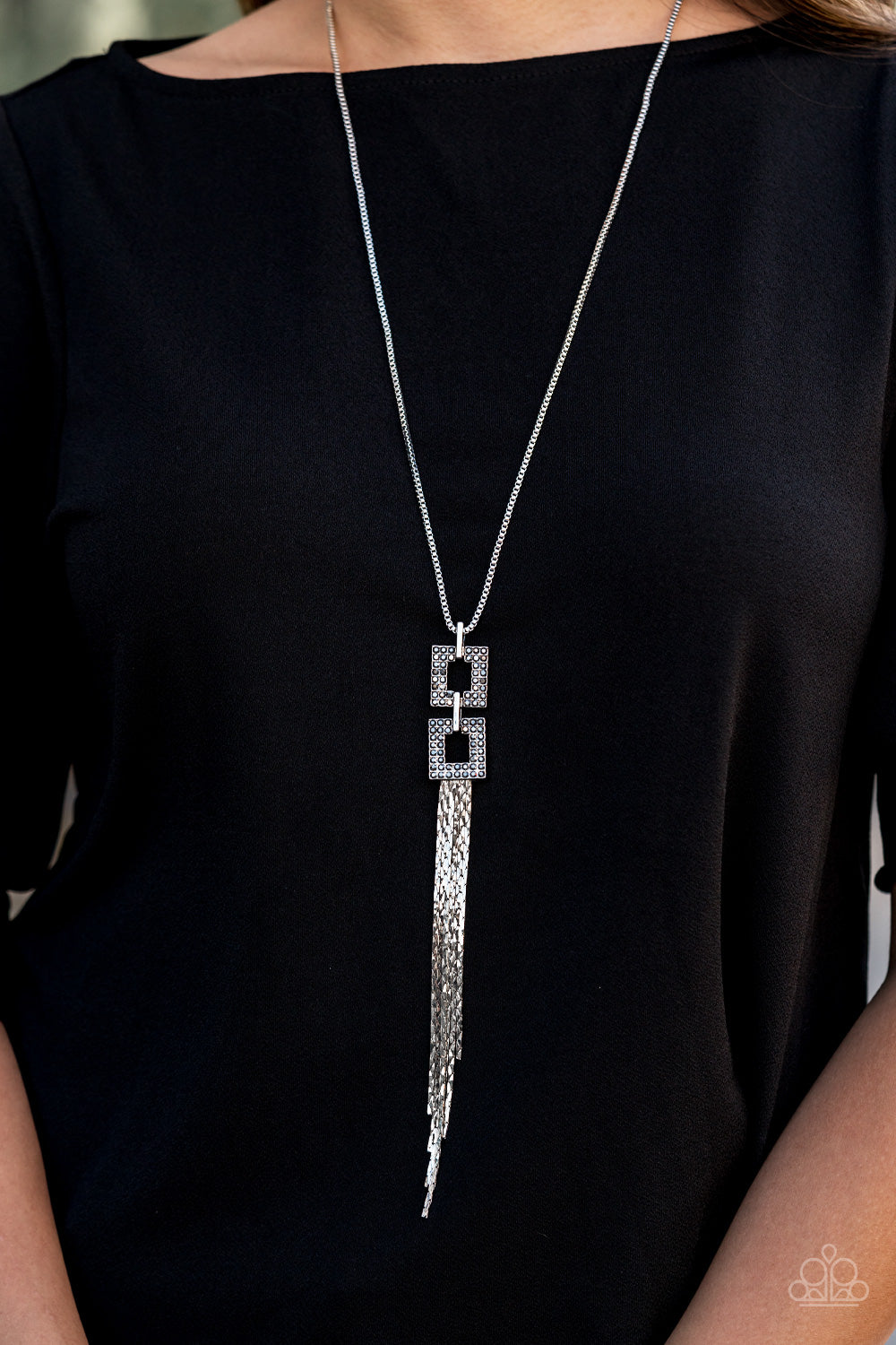 Paparazzi ♥ Times Square Stunner - Silver ♥  Necklace