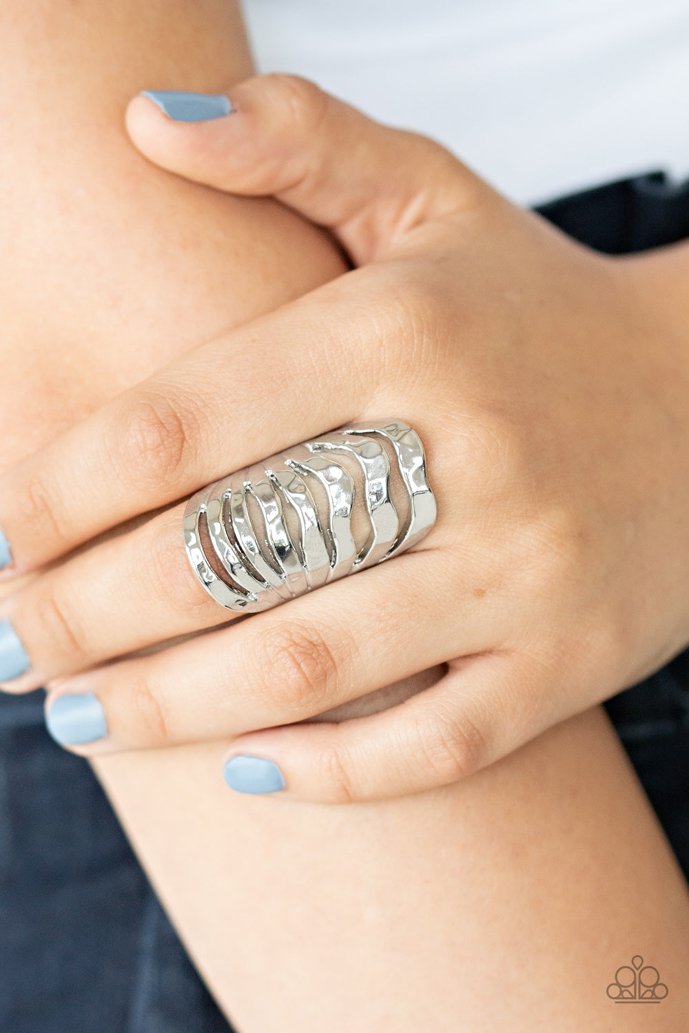 Paparazzi ♥ Sound Waves - Silver ♥  Ring