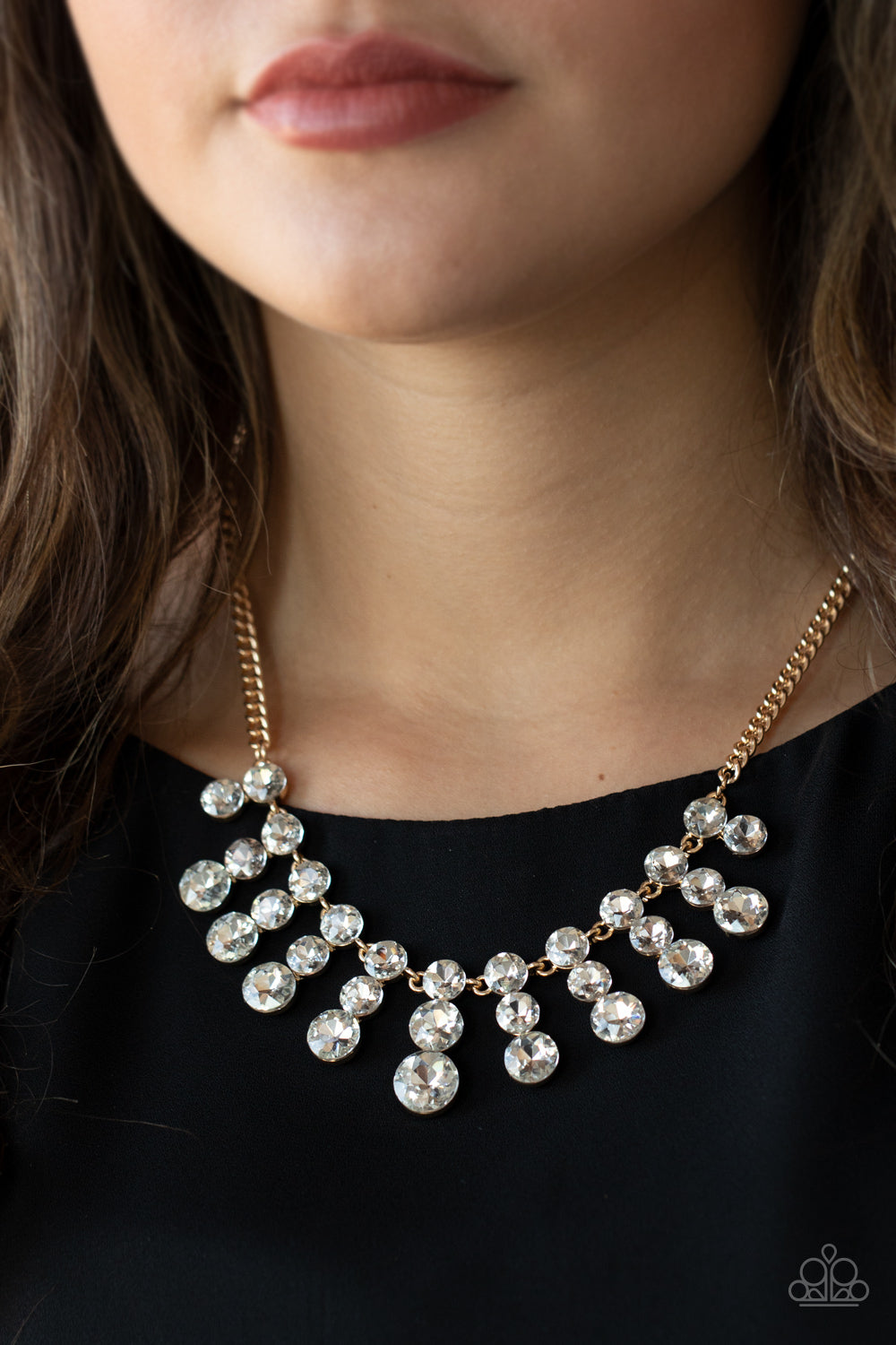 Paparazzi ♥ Celebrity Couture - Gold ♥  Necklace