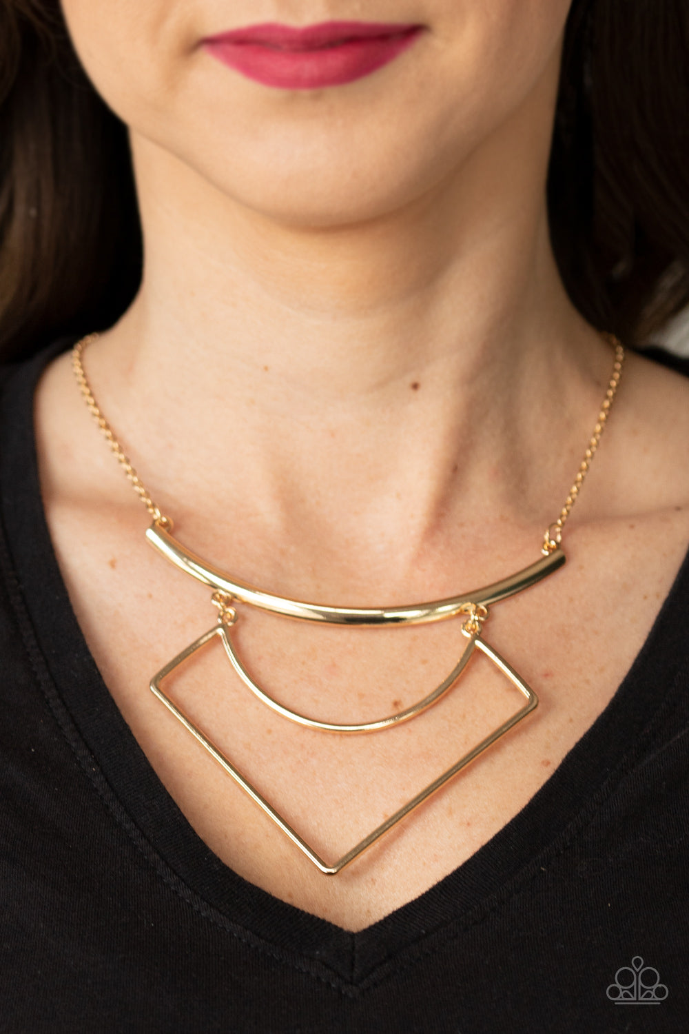 Paparazzi ♥ Egyptian Edge - Gold ♥  Necklace