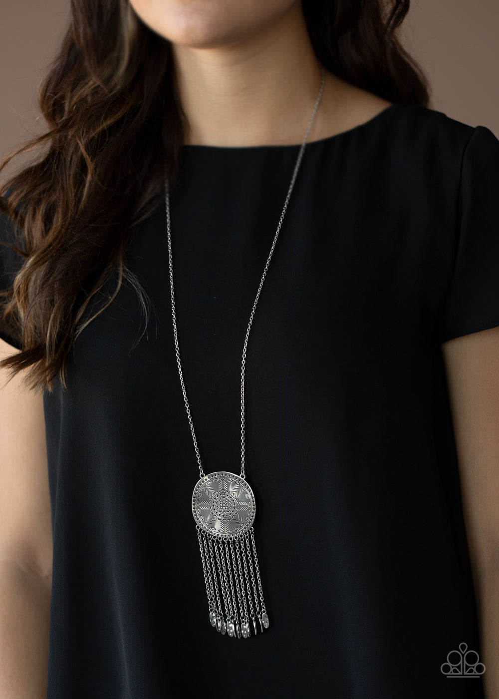 Paparazzi ♥ Natures Melody - Silver ♥  Necklace