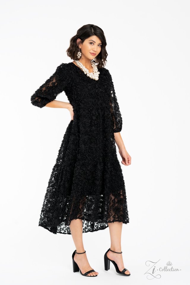 Paparazzi ♥ Regal ♥ Zi Collection Piece