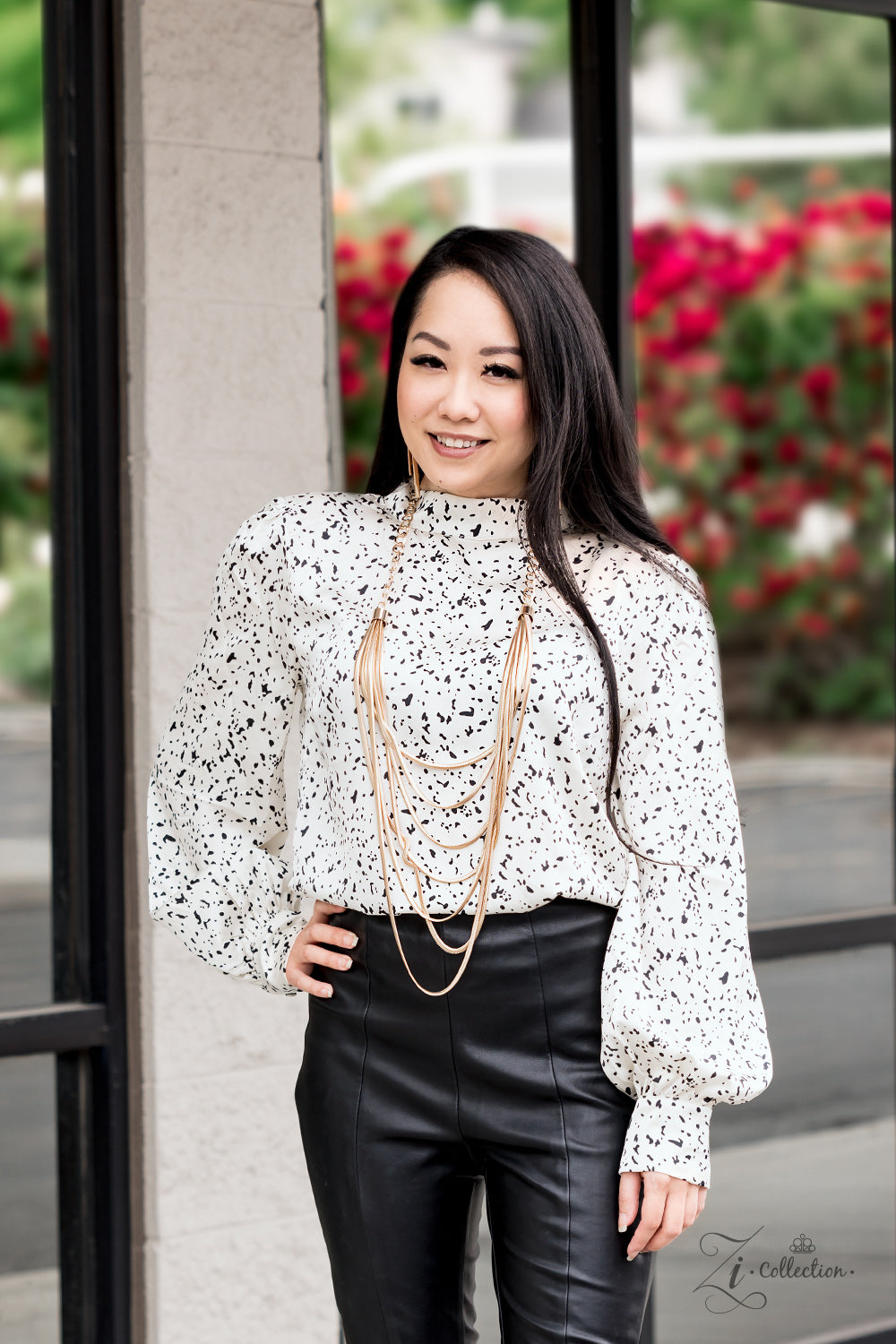 Paparazzi ♥ Commanding ♥ Zi Collection Piece