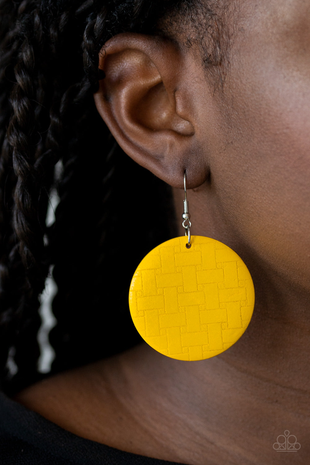 Paparazzi ♥ Natural Novelty - Yellow ♥  Earrings