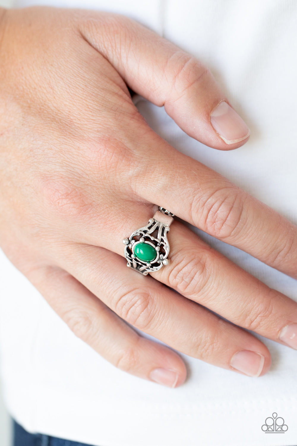 Paparazzi ♥ Posh Pop - Green ♥  Ring