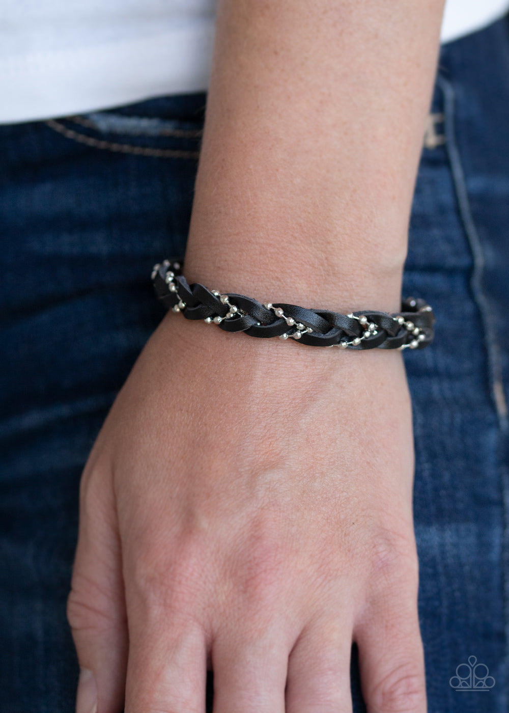 Paparazzi ♥ Cowboy Couture - Black ♥  Bracelet