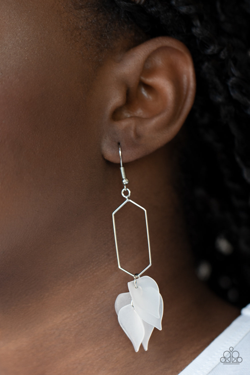 Paparazzi ♥ Extra Ethereal - White ♥  Earrings