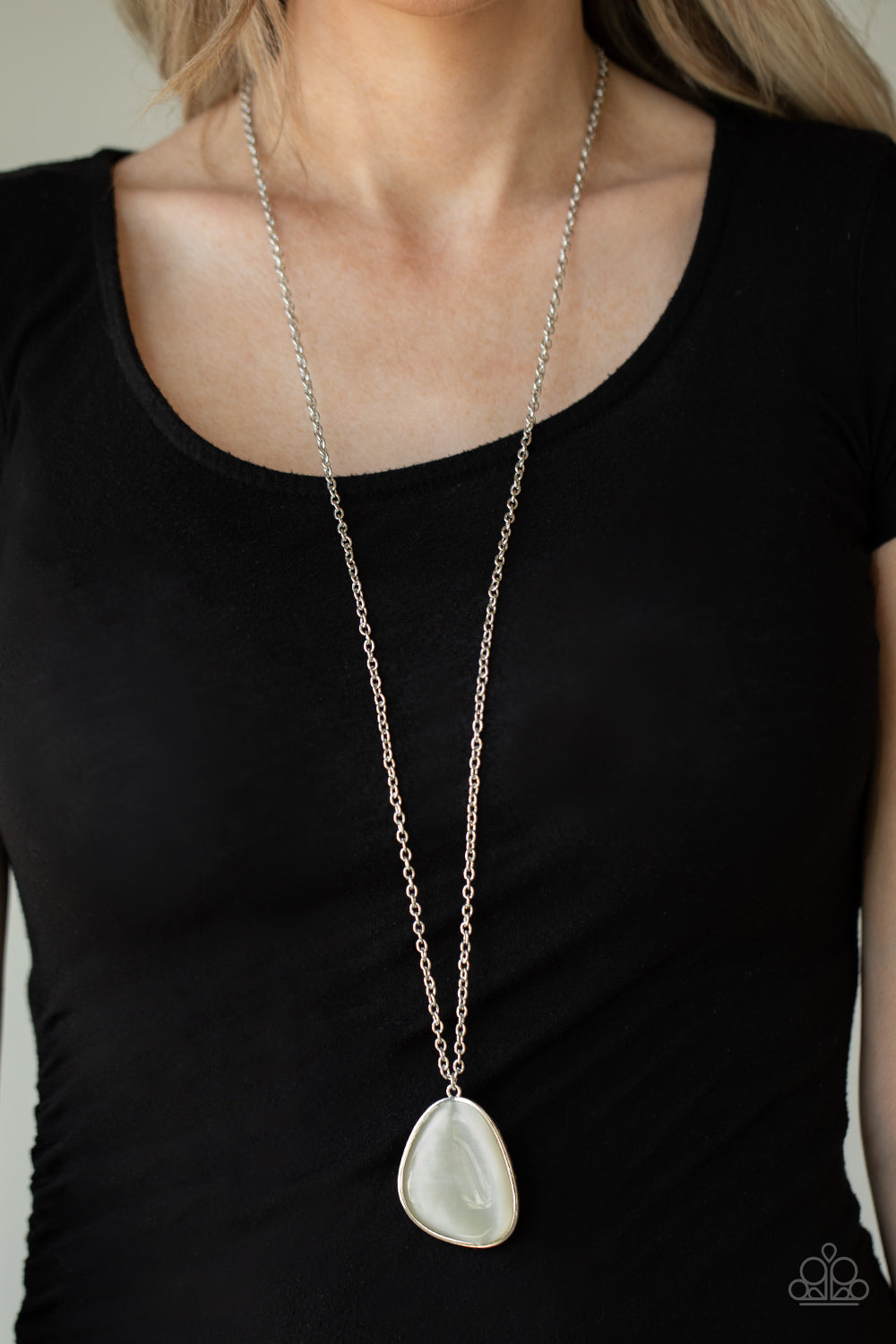 Paparazzi ♥ Ethereal Experience - White ♥  Necklace