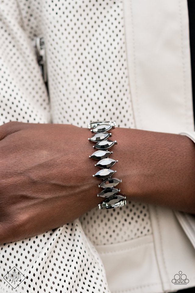 Paparazzi ♥ Fiercely Fragmented - Silver ♥ Bracelet