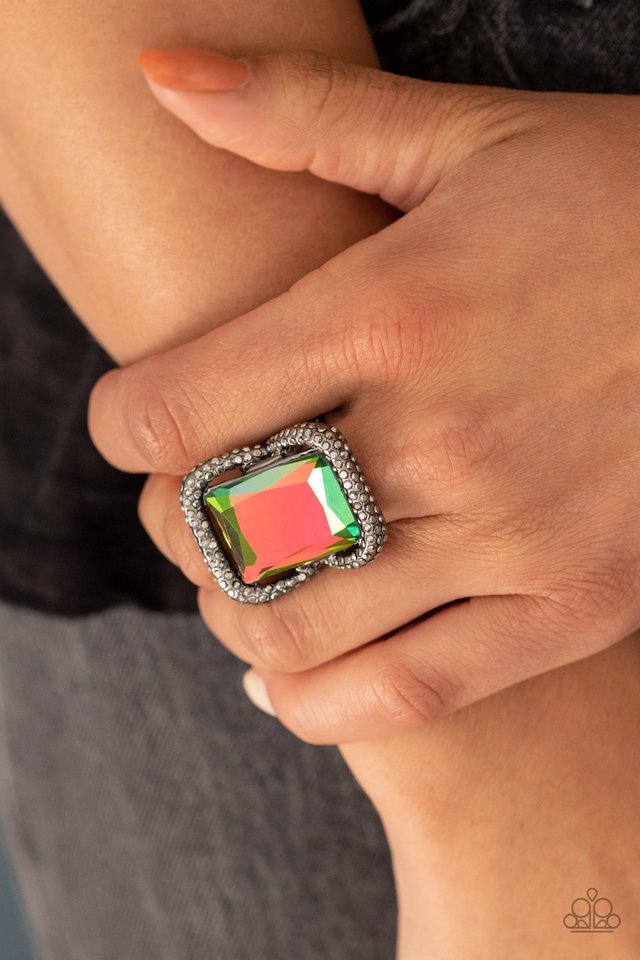 Paparazzi ♥ Deluxe Decadence - Multi ♥ Ring