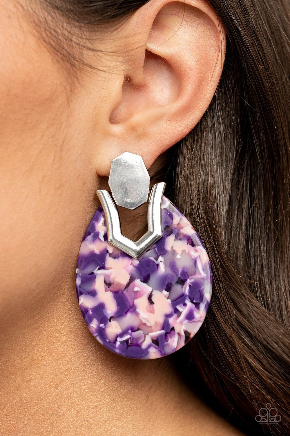 Paparazzi ♥ HAUTE Flash - Purple ♥  Post Earrings