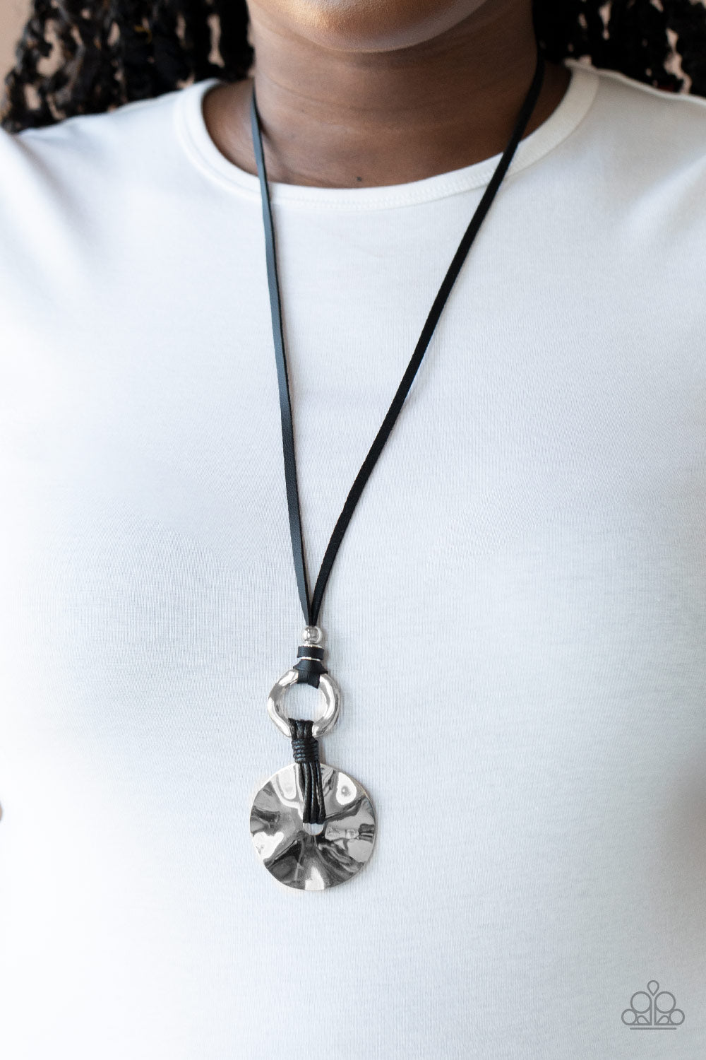 Paparazzi ♥ Nautical Nomad - Black ♥  Necklace