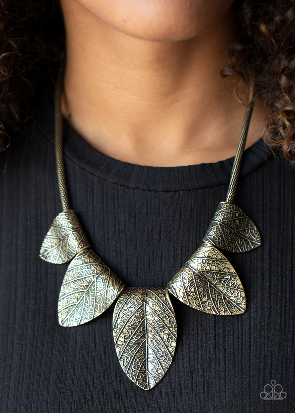 Paparazzi ♥ Garden Gatherer - Brass ♥  Necklace
