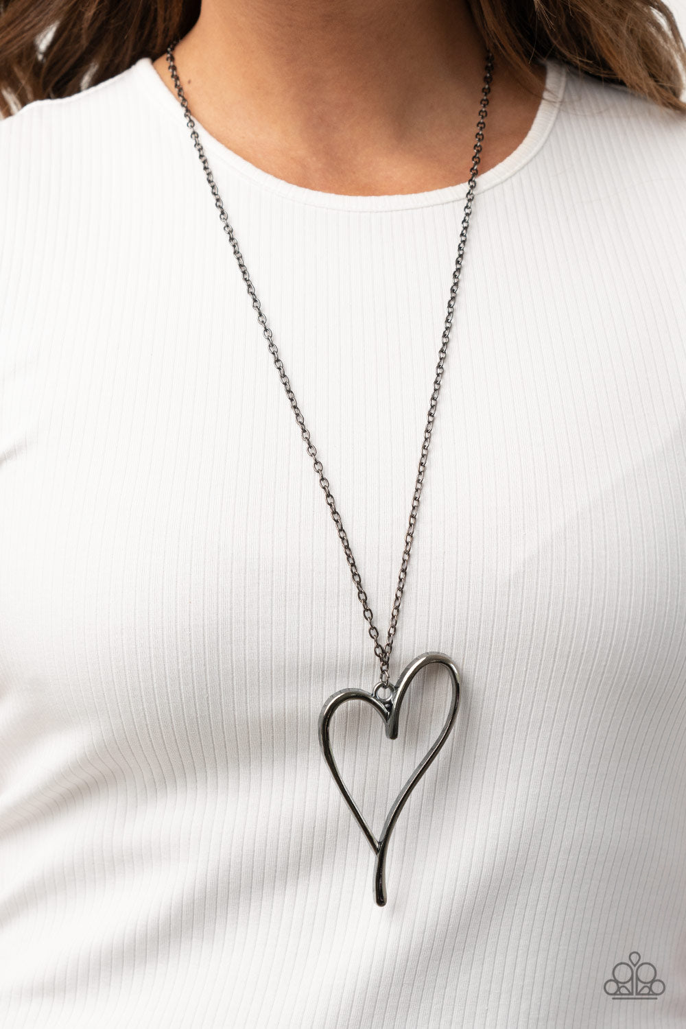 Paparazzi ♥ HEARTS So Good - Black ♥  Necklace