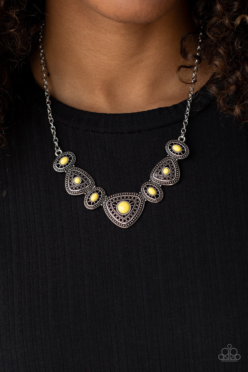 Paparazzi ♥ Totally TERRA-torial - Yellow ♥  Necklace