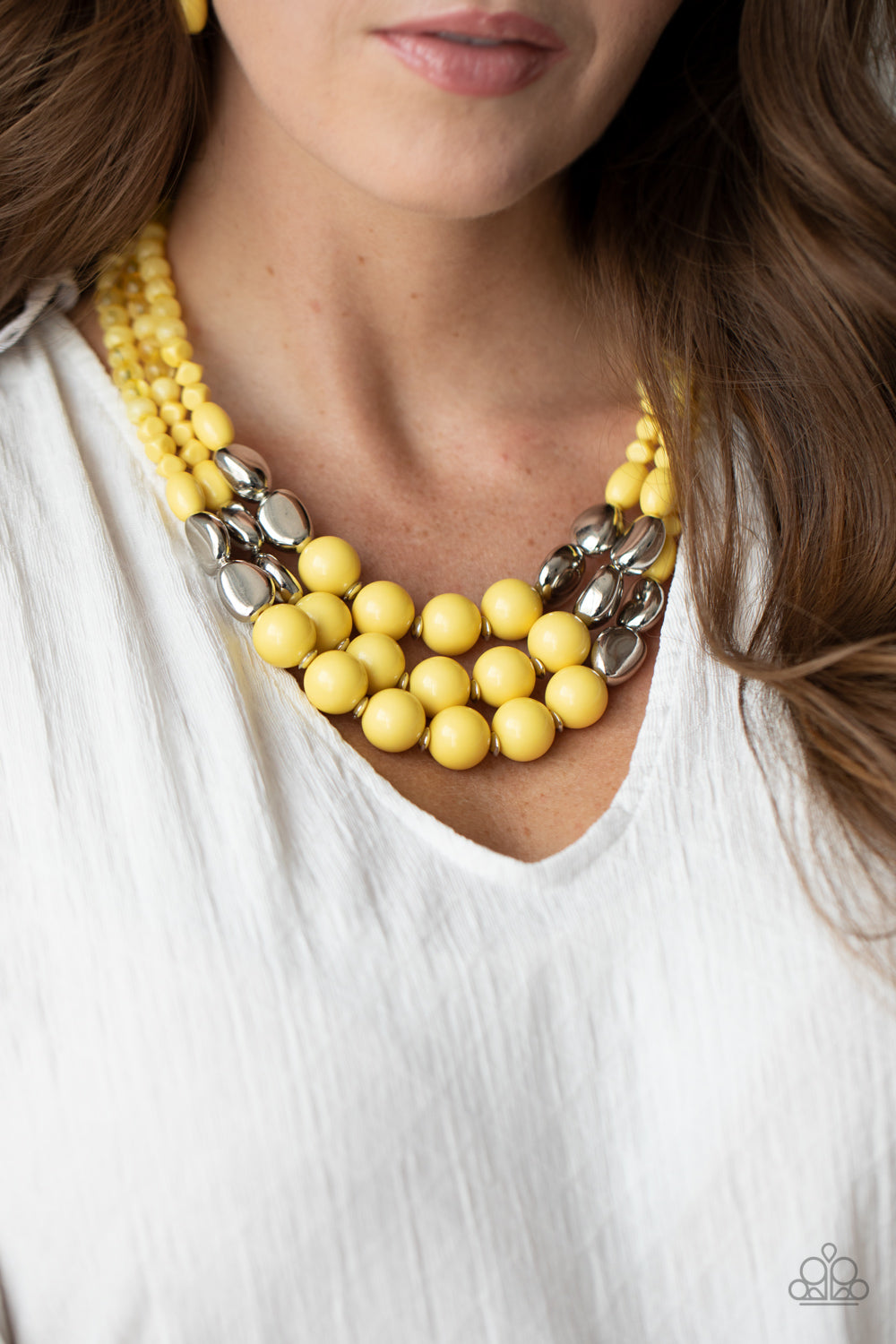 Paparazzi ♥ Flamingo Flamboyance - Yellow ♥  Necklace