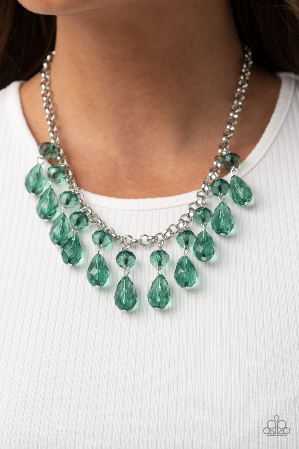 Paparazzi ♥ Crystal Enchantment - Green ♥  Necklace