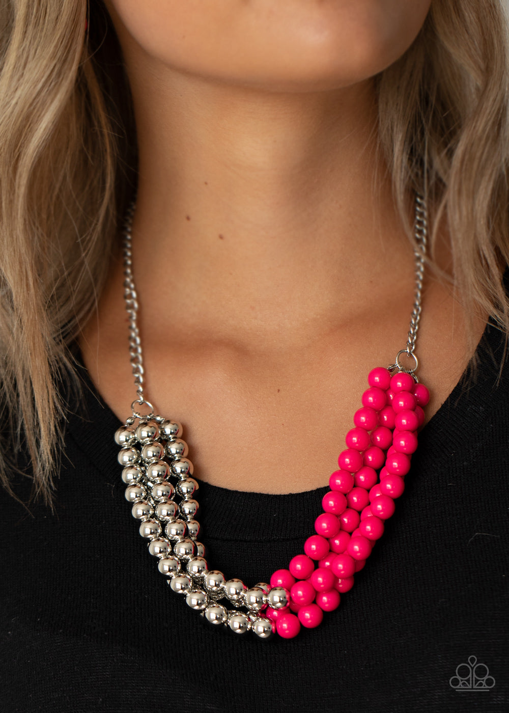 Paparazzi ♥ Layer After Layer - Pink ♥  Necklace