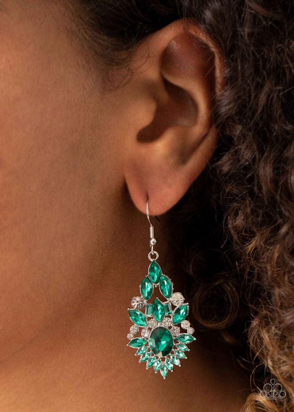 Paparazzi ♥ Ice Castle Couture - Green ♥  Earrings