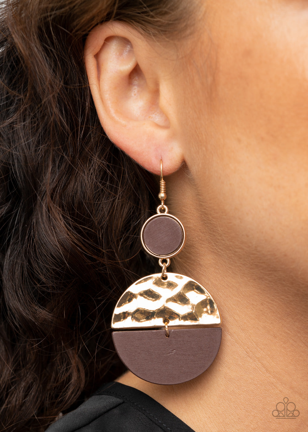 Paparazzi ♥ Natural Element - Gold ♥  Earrings