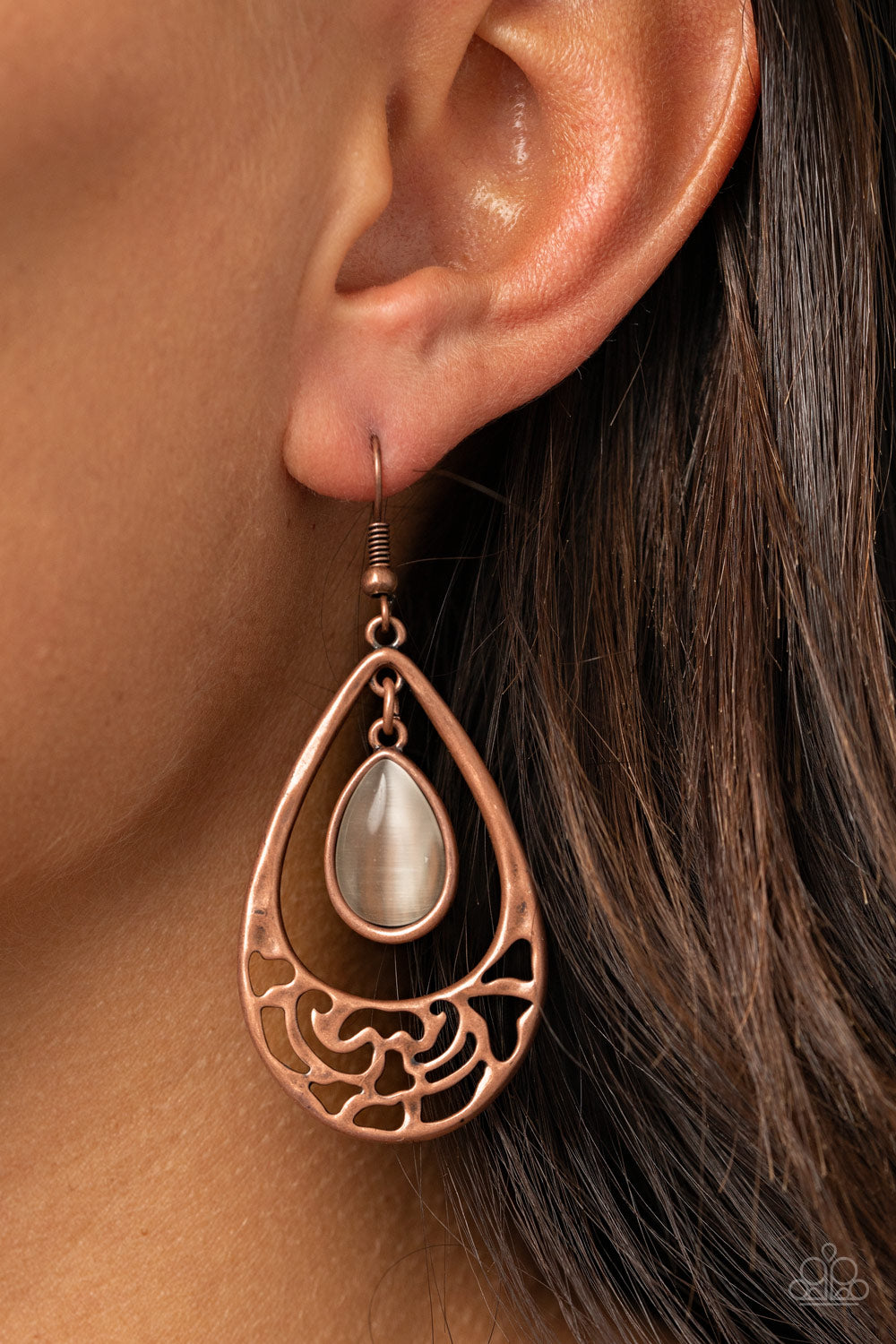 Paparazzi ♥ DEW You Feel Me? - Copper ♥  Earrings