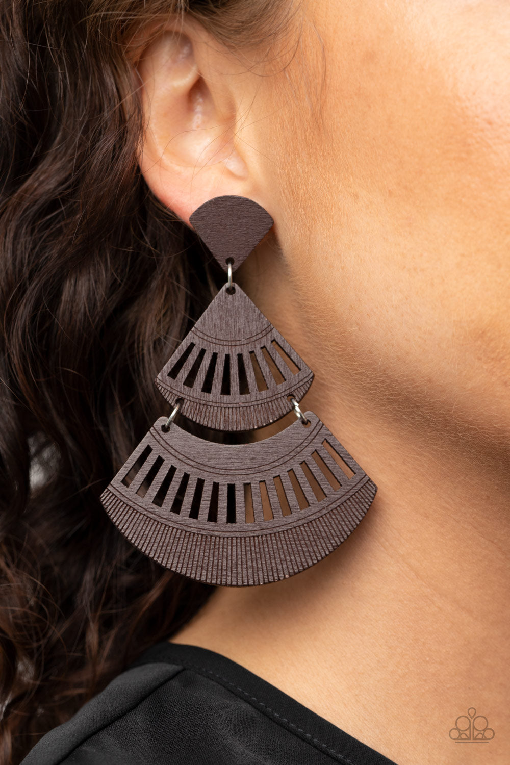 Paparazzi ♥ Oriental Oasis - Brown ♥  Post Earrings