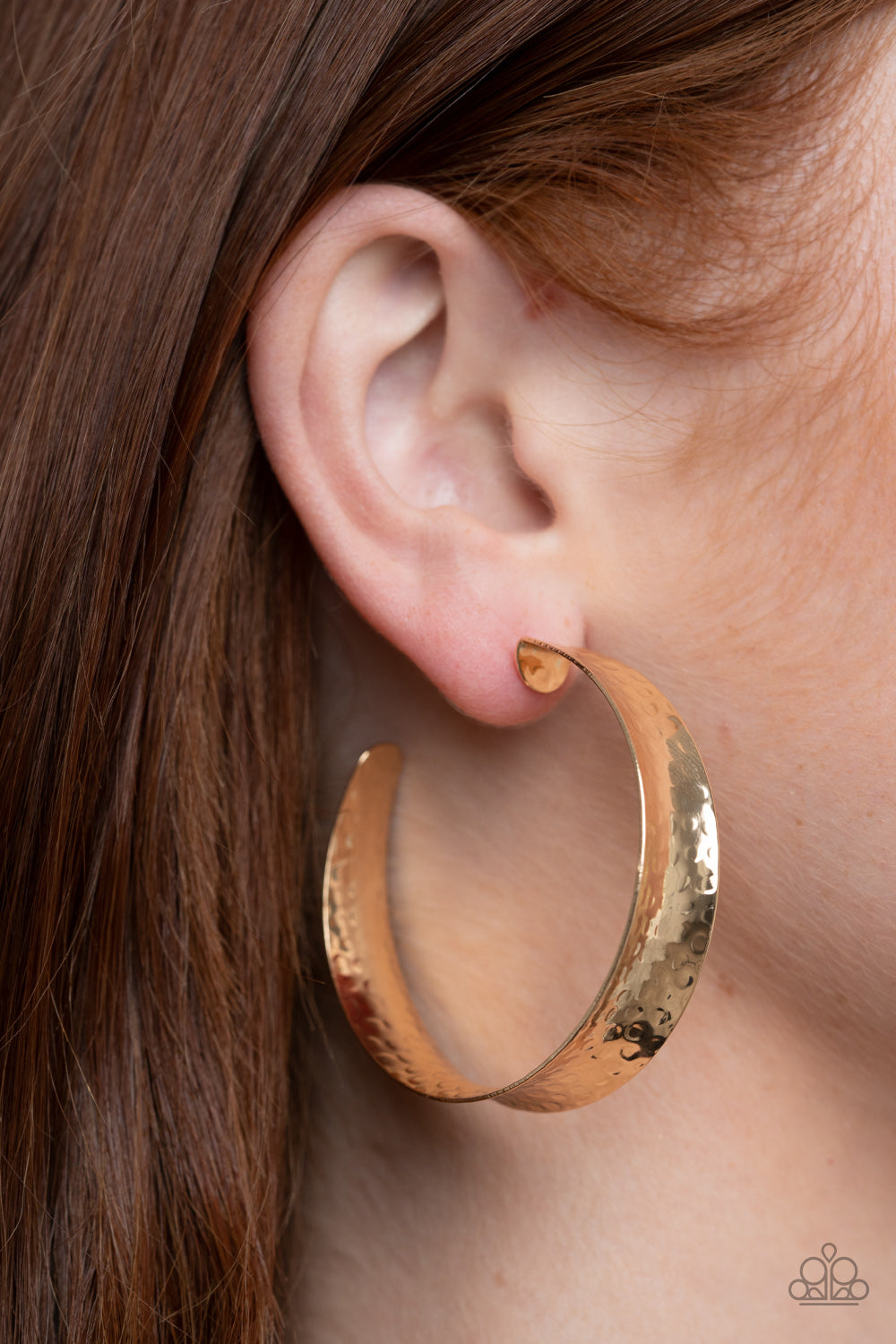 Paparazzi ♥ Fearlessly Flared - Gold ♥  Earrings