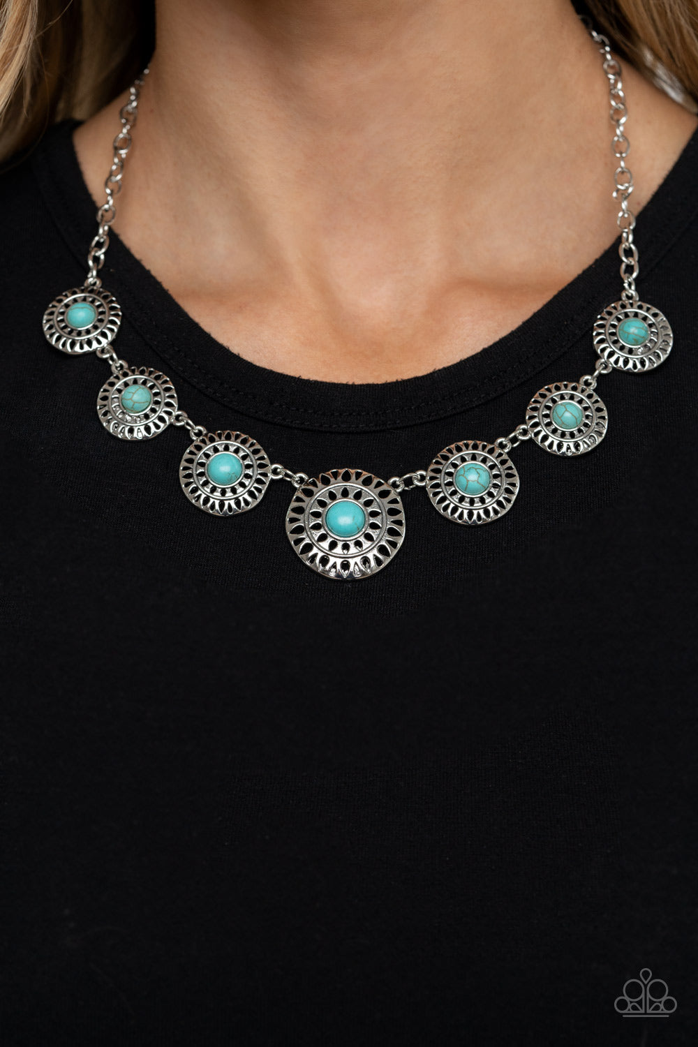 Paparazzi ♥ Sahara Solar Power - Blue ♥  Necklace