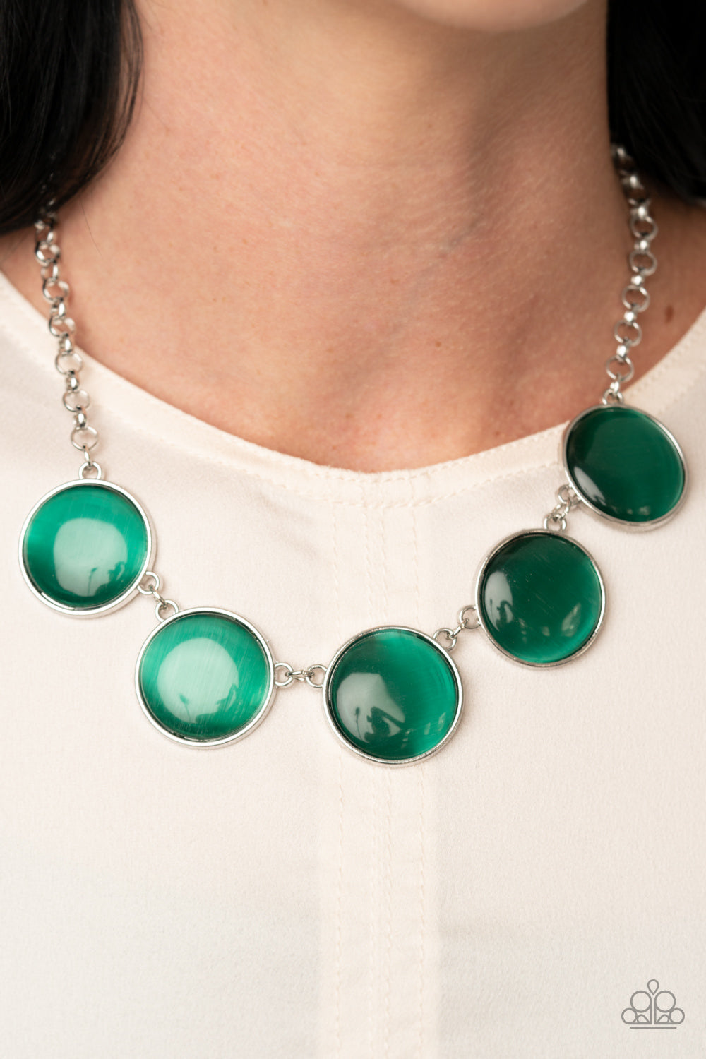 Paparazzi ♥ Ethereal Escape - Green ♥  Necklace