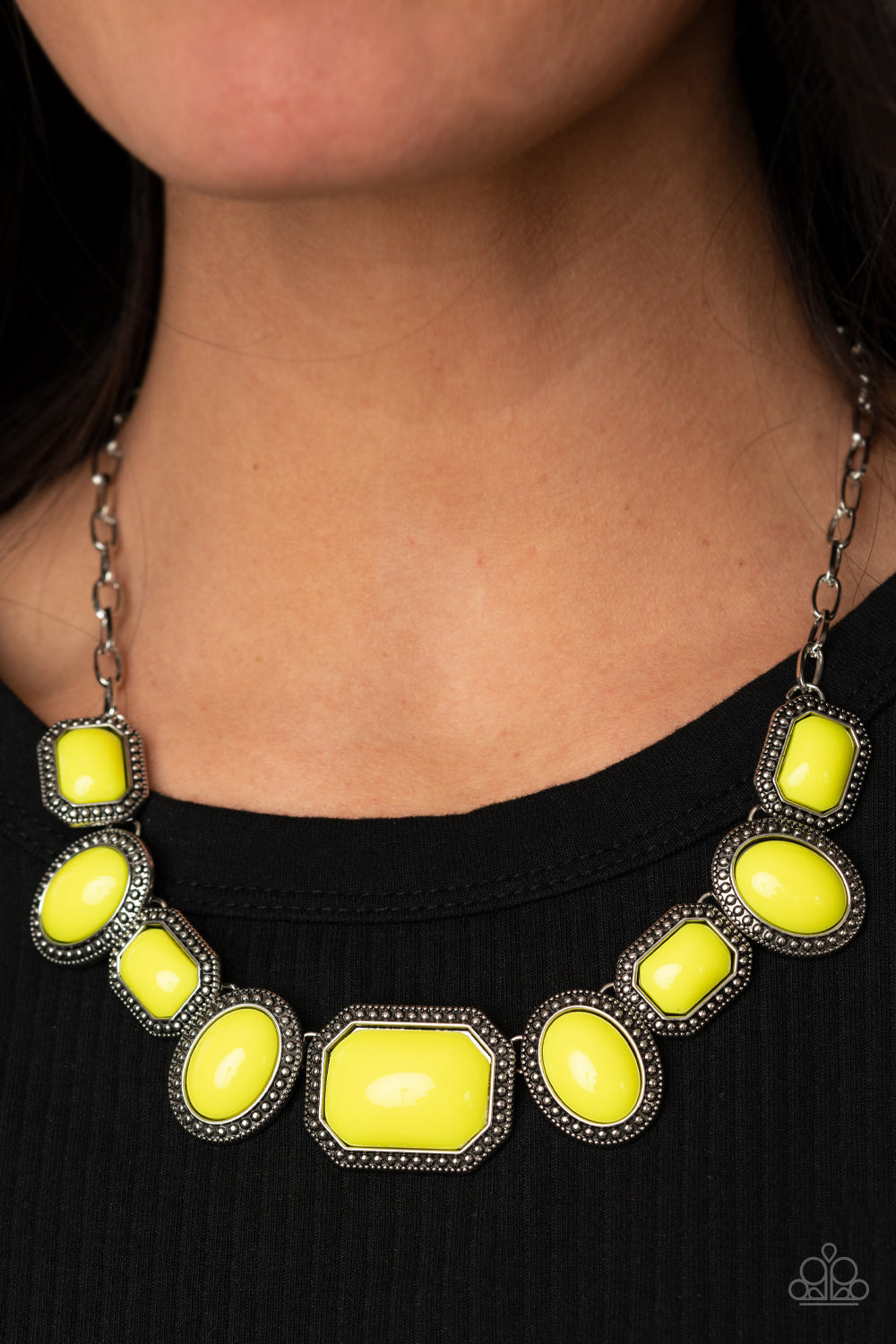 Paparazzi ♥ Lets Get Loud - Yellow ♥  Necklace