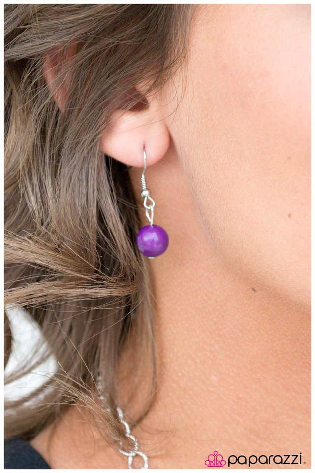 Paparazzi ♥ A Stones Throw - Purple ♥ Necklace