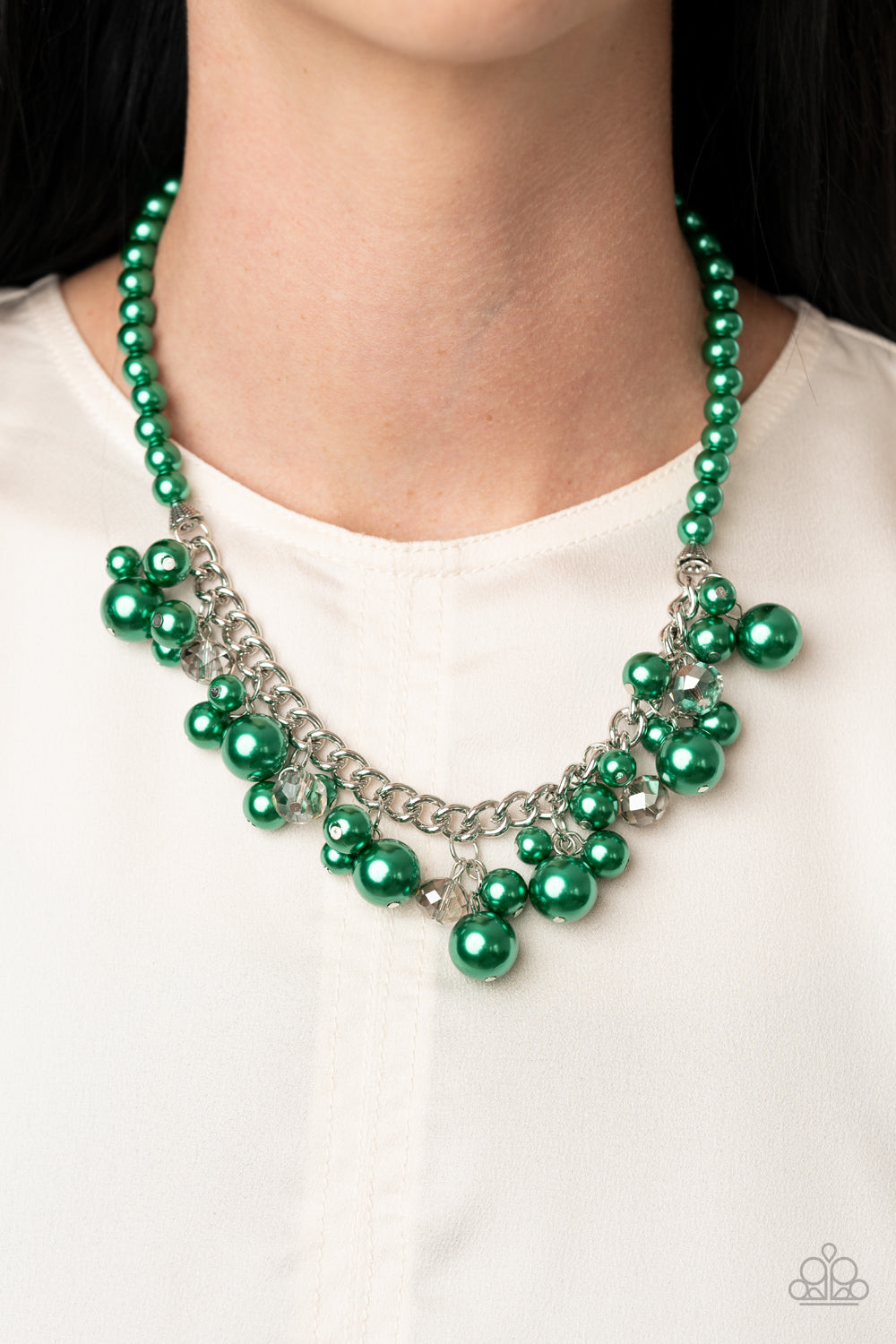 Paparazzi ♥ Prim and POLISHED - Green ♥  Necklace