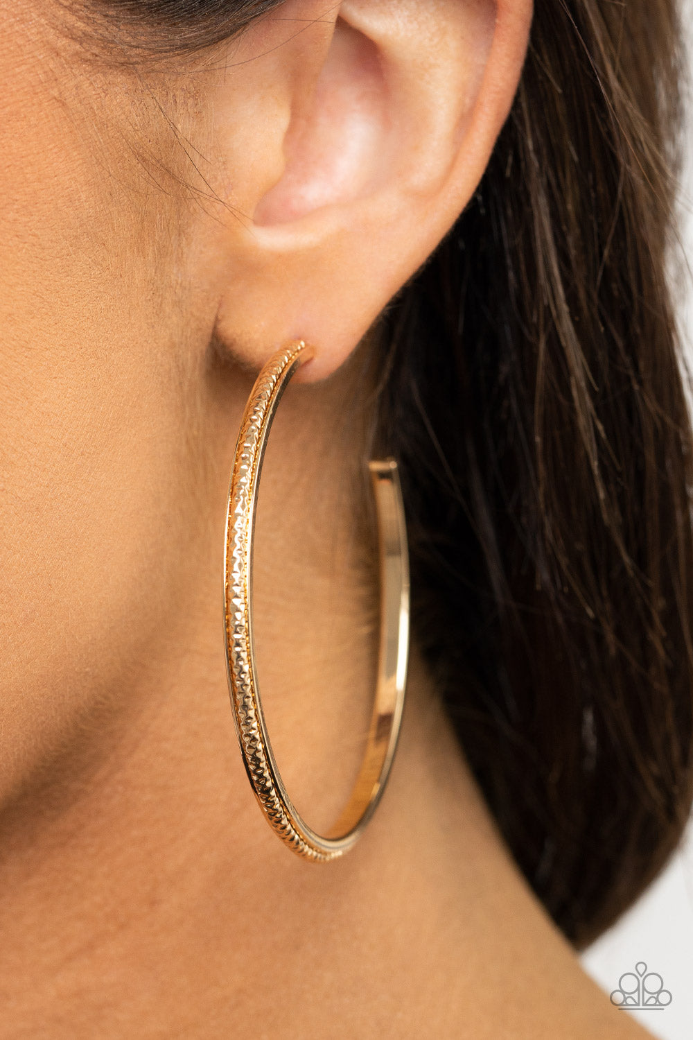 Paparazzi ♥ Sultry Shimmer - Gold ♥  Earrings