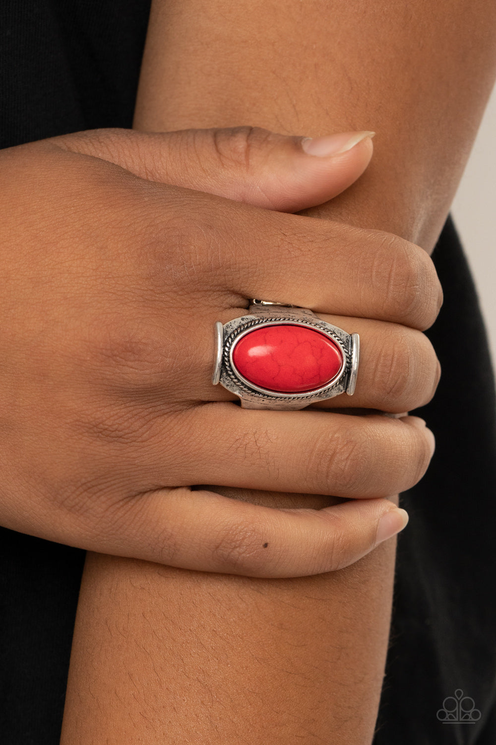 Paparazzi ♥ Desert Healer - Red ♥  Ring