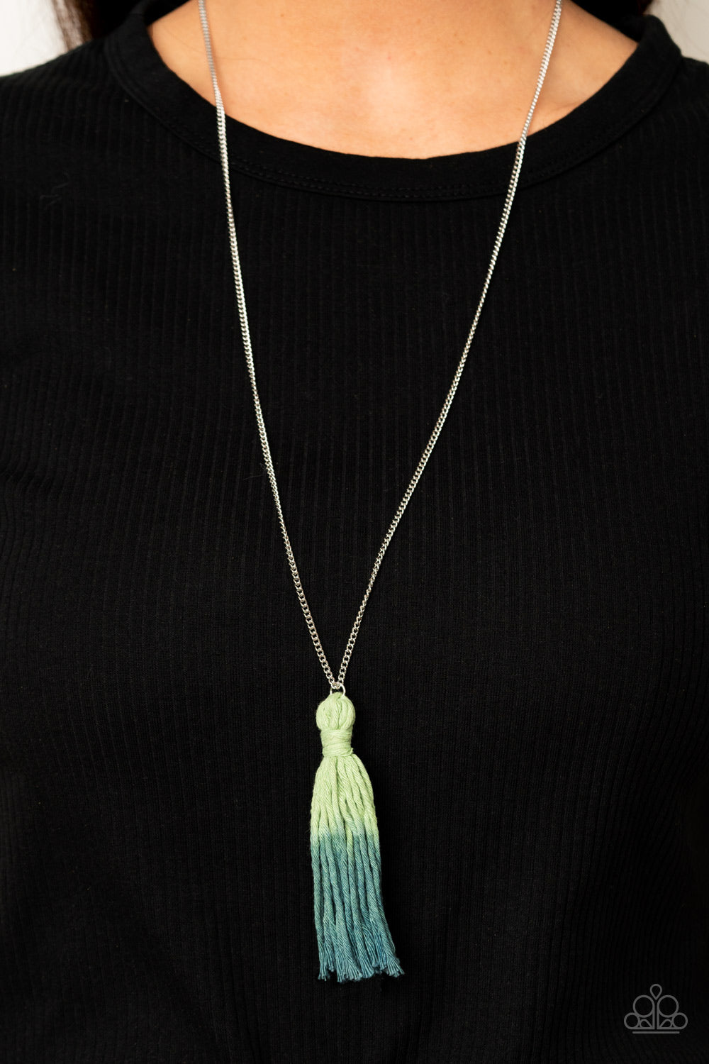 Paparazzi ♥ Totally Tasseled - Green ♥  Necklace