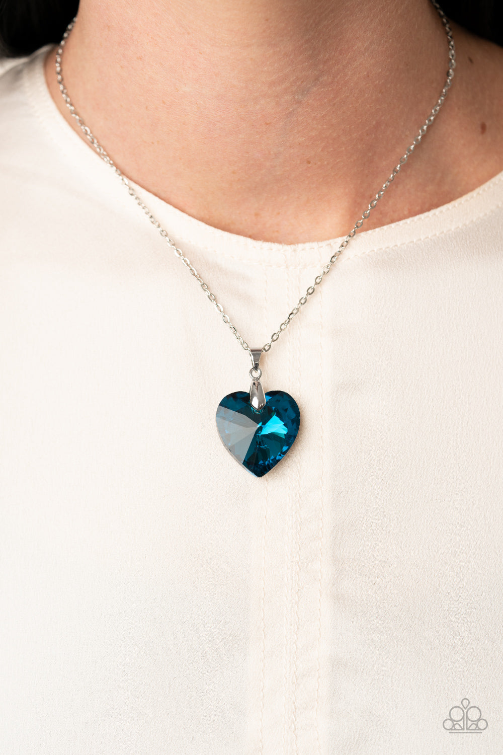 Paparazzi ♥ Love Hurts - Blue ♥  Necklace