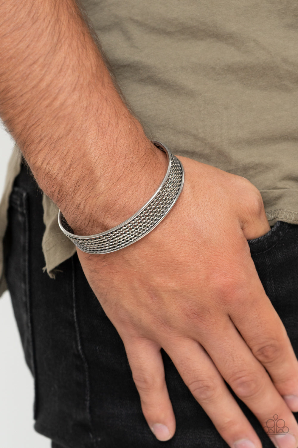 Paparazzi ♥ Risk-Taking Texture - Silver ♥  Mens Bracelet