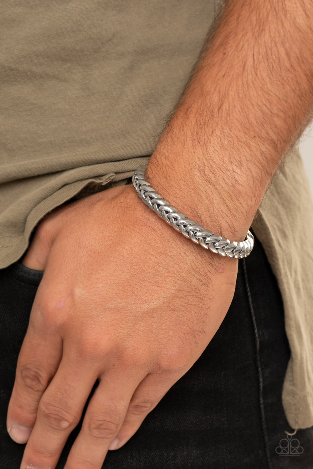 Paparazzi ♥ Tough as Nails - Silver ♥  Mens Bracelet